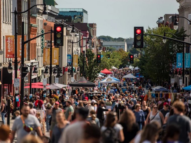 Kingston, Princess St Promenade